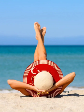 Antalya Forecasts 17 Million Tourists in 2024 with Extended Season