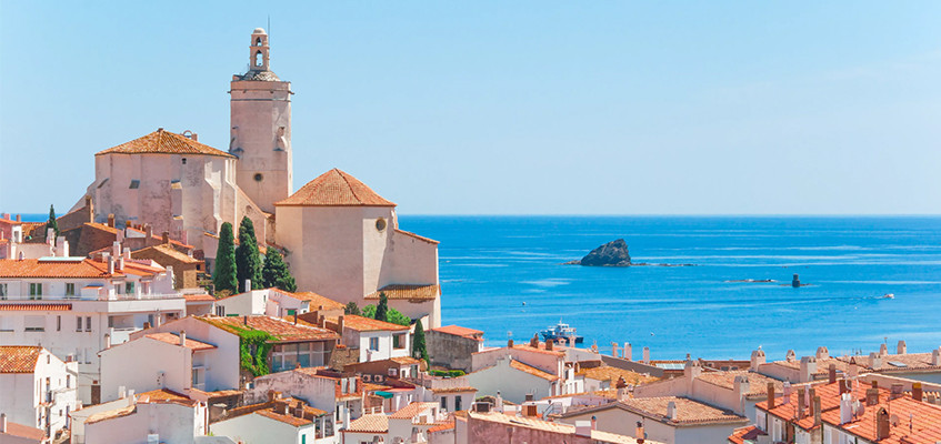Lägenheter och hus till salu i Spanien