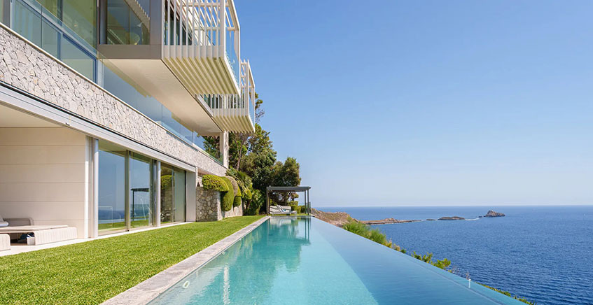 Choosing Between New-Build and Resale Property in Spain