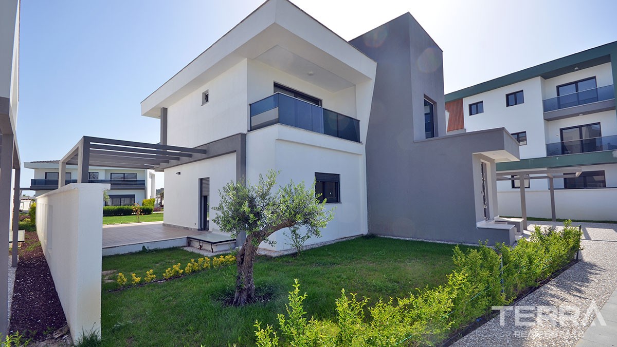 Riverside Villas With Private Garden in Side Antalya - 22603