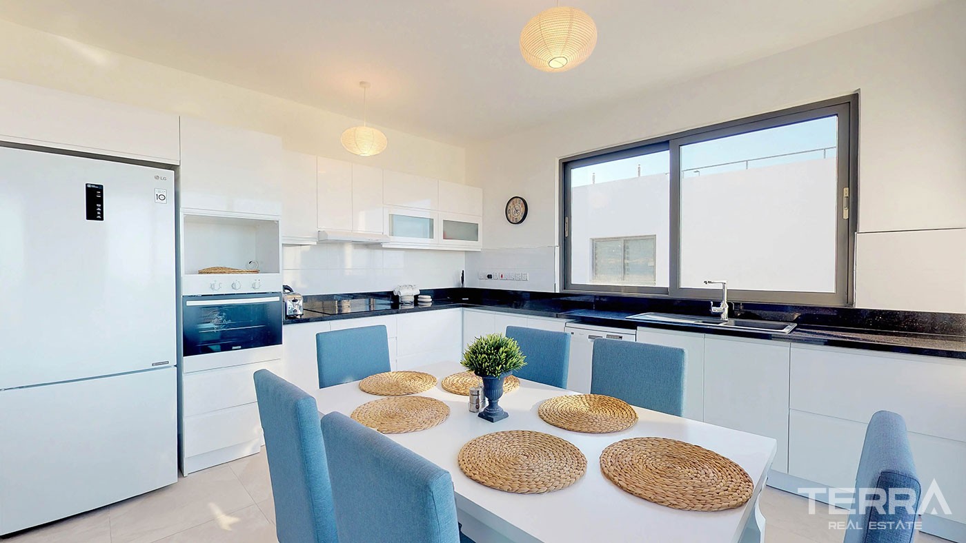 Luxury Apartments Only 200 m to the Beach in Kyrenia Esentepe - 22734