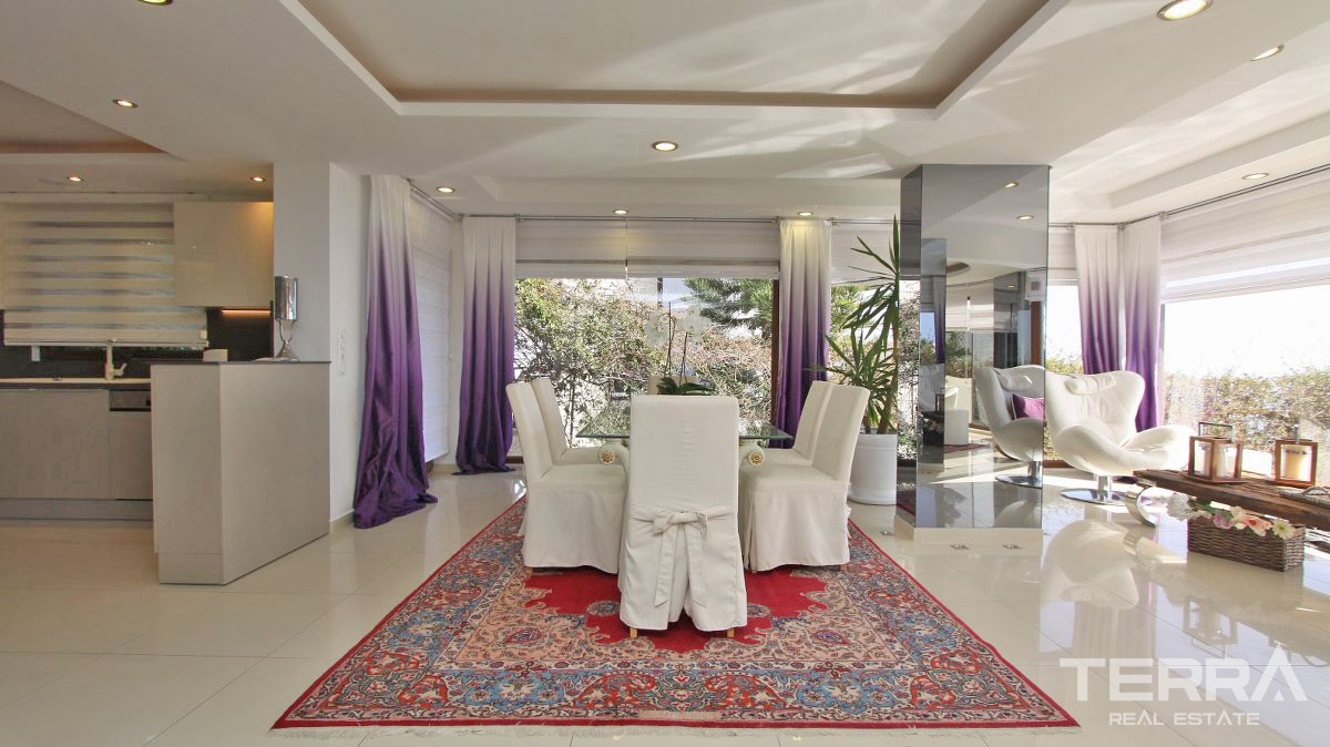 Stunning Villa with Panoramic Sea and City Views in Alanya Bektaş - 22826