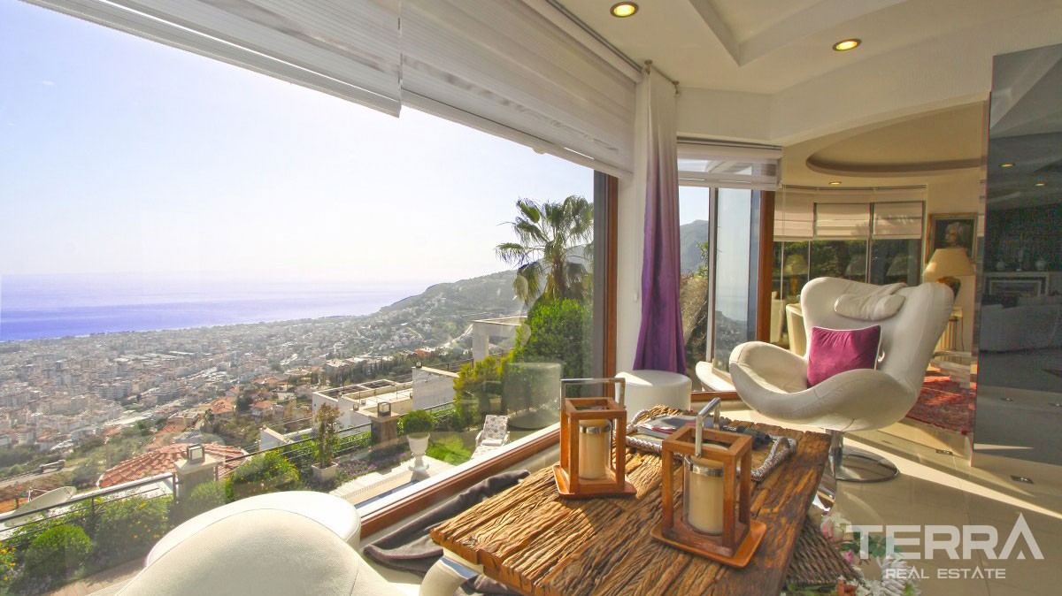 Stunning Villa with Panoramic Sea and City Views in Alanya Bektaş - 22837