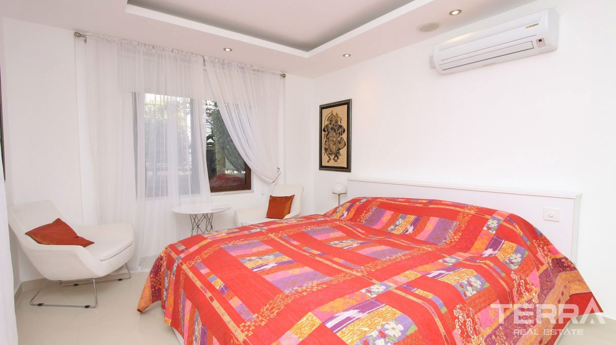 Stunning Villa with Panoramic Sea and City Views in Alanya Bektaş - 22847