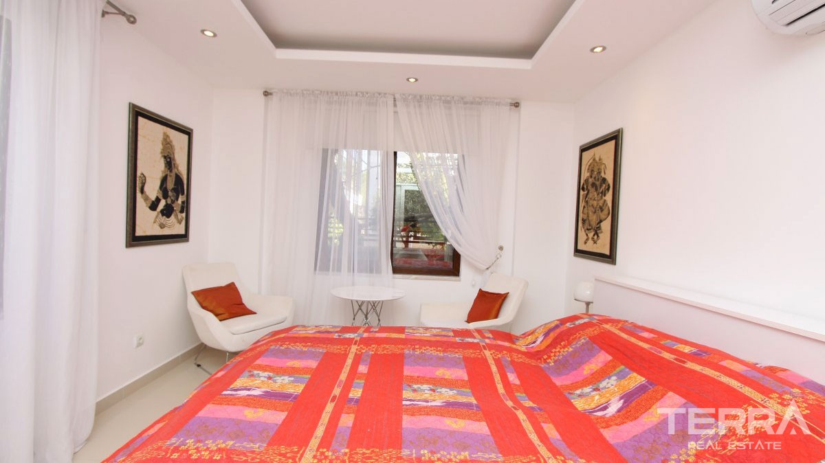 Stunning Villa with Panoramic Sea and City Views in Alanya Bektaş - 22848