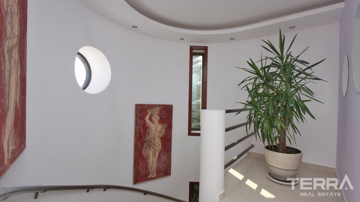Stunning Villa with Panoramic Sea and City Views in Alanya Bektaş - 22849