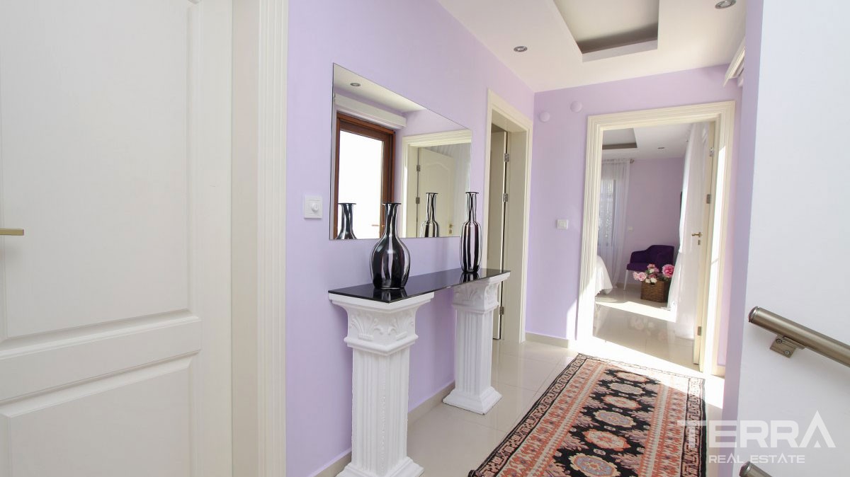 Stunning Villa with Panoramic Sea and City Views in Alanya Bektaş - 22850