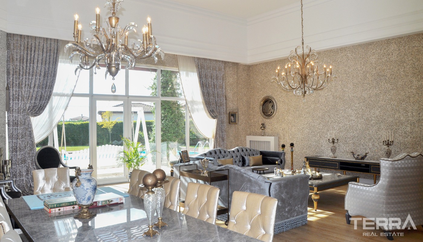 Luxury Villas with Private Pool in Istanbul Büyükçekmece - 23020