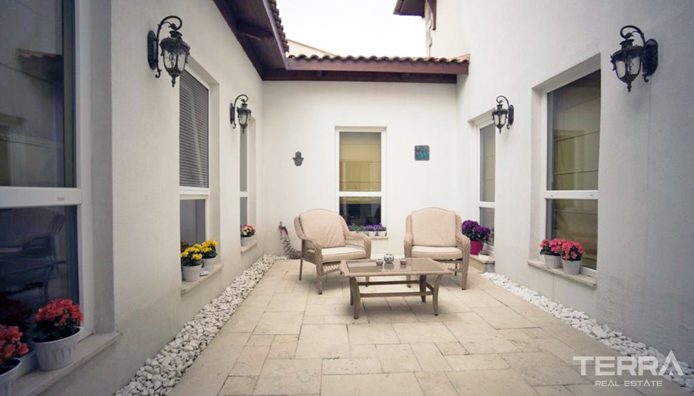 Luxury Villas with Private Pool in Istanbul Büyükçekmece - 23030