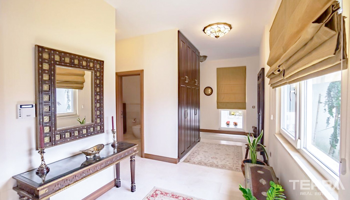 Luxury Villas with Private Pool in Istanbul Büyükçekmece - 23031