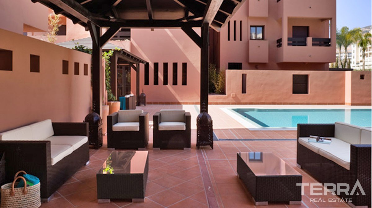 Key-ready Apartments Close to All Amenities in Benalmádena Málaga - 23294