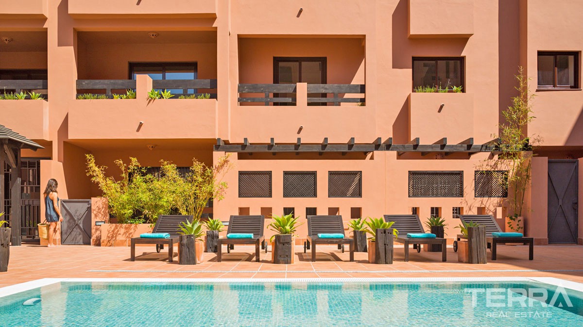 Key-ready Apartments Close to All Amenities in Benalmádena Málaga - 23300