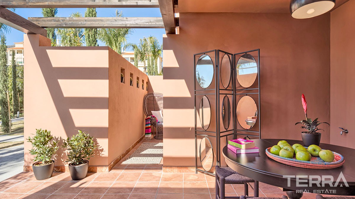 Key-ready Apartments Close to All Amenities in Benalmádena Málaga - 23313