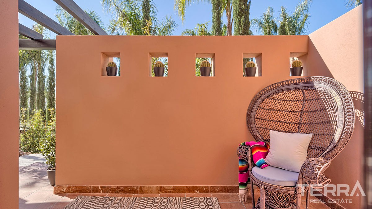 Key-ready Apartments Close to All Amenities in Benalmádena Málaga - 23318