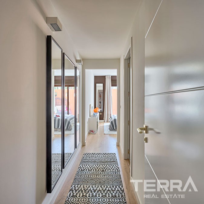Key-ready Apartments Close to All Amenities in Benalmádena Málaga - 23334