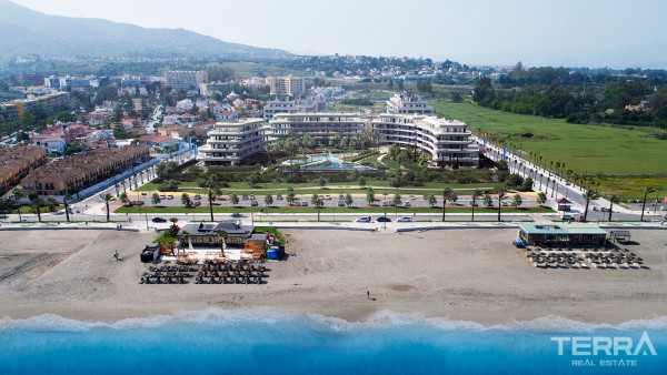 Luxury Seafront Apartments in a Top Location in Torremolinos Malaga