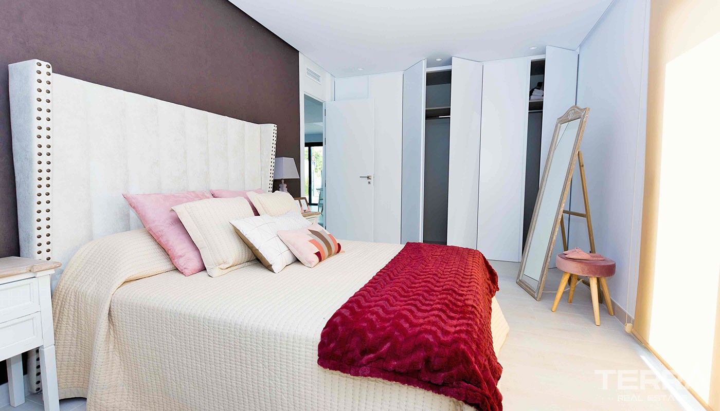 Luxury Villas in Finestrat Benidorm Costa Blanca near Golf Courses - 23697