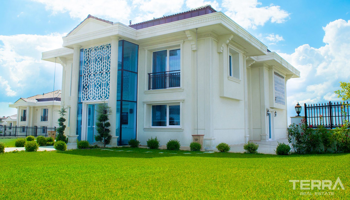 Spectacular Fully Equipped Villas Overlooking the Lake in Istanbul - 23505