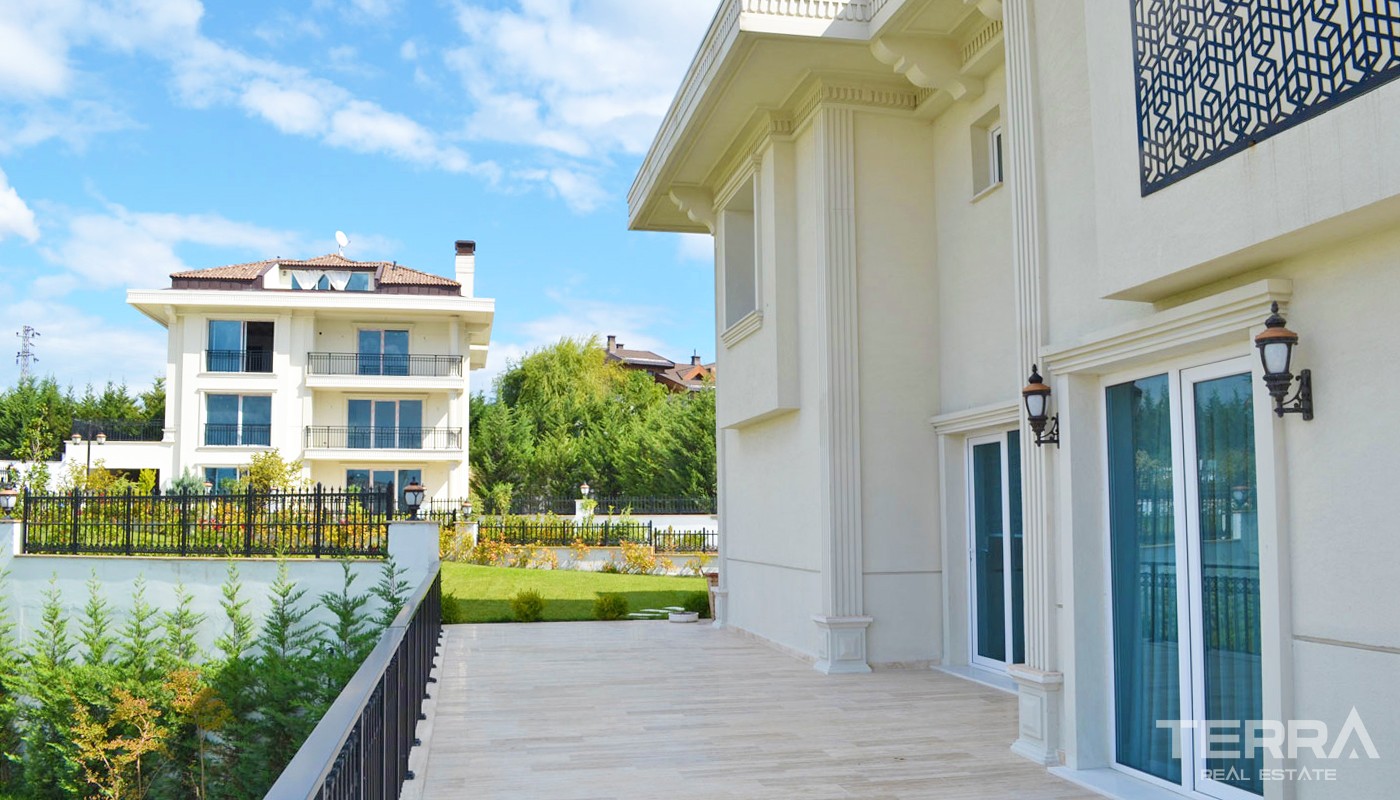 Spectacular Fully Equipped Villas Overlooking the Lake in Istanbul - 23509