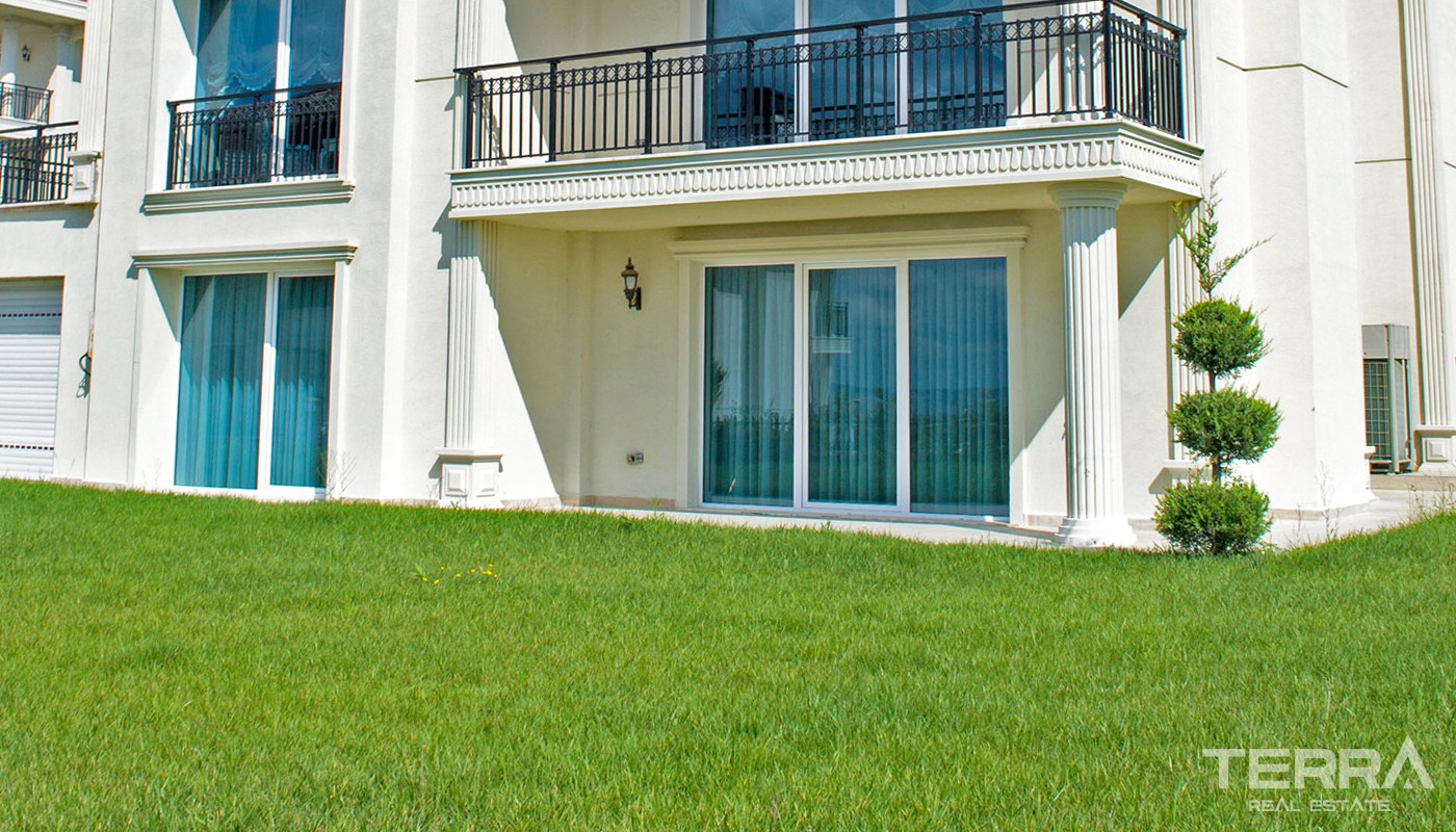 Spectacular Fully Equipped Villas Overlooking the Lake in Istanbul - 23513