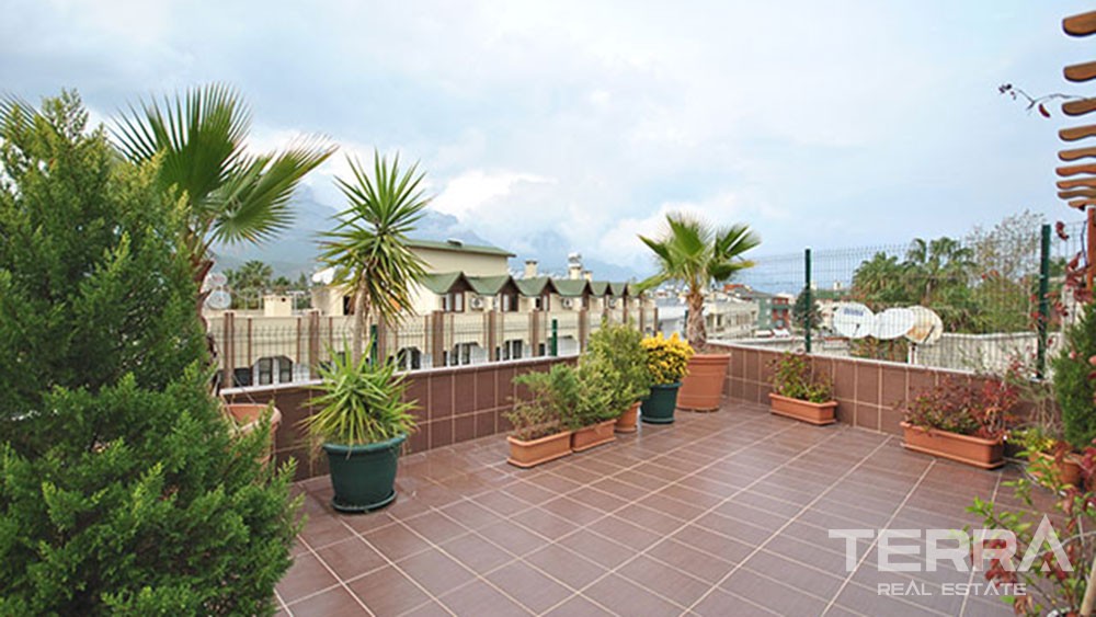 3 Bedroom Apartment Only 100 m to Beach in Kemer Centre - 24013