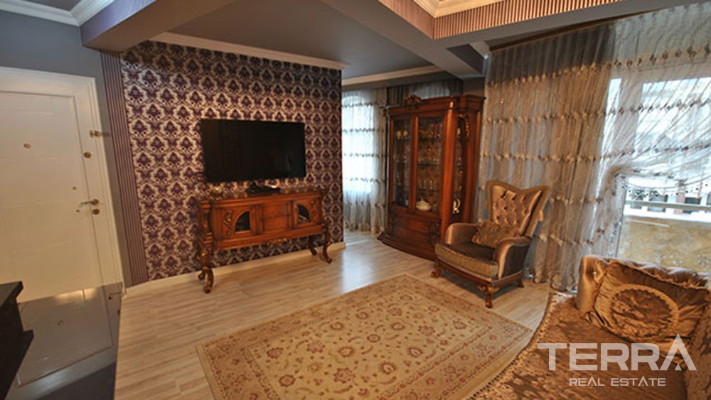 3 Bedroom Apartment Only 100 m to Beach in Kemer Centre - 24022