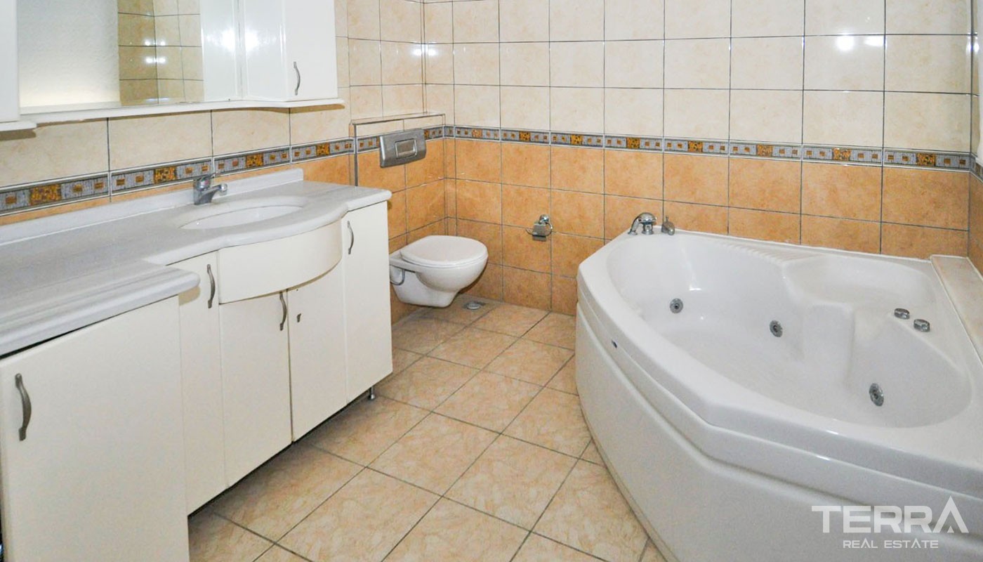 Villa som endast ligger 150 m till havet i Alanya Konaklı - 24143