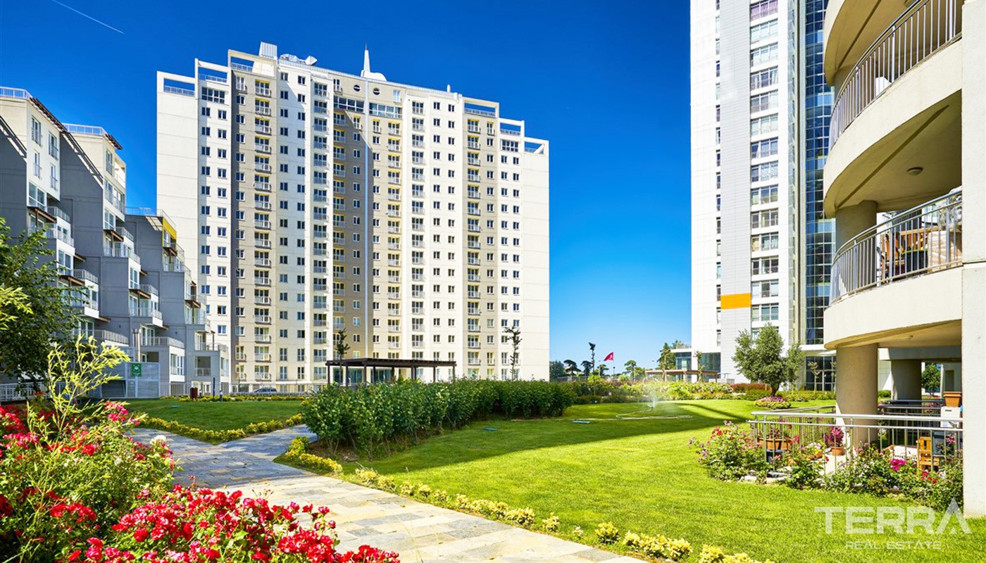 Sea and Islands View Istanbul Apartments in Nuvo Dragos in Maltepe - 24068
