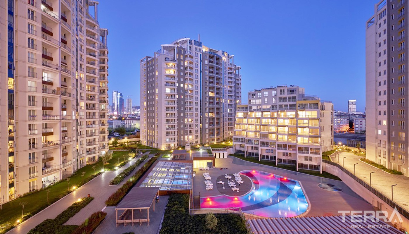 Sea and Islands View Istanbul Apartments in Nuvo Dragos in Maltepe - 24075