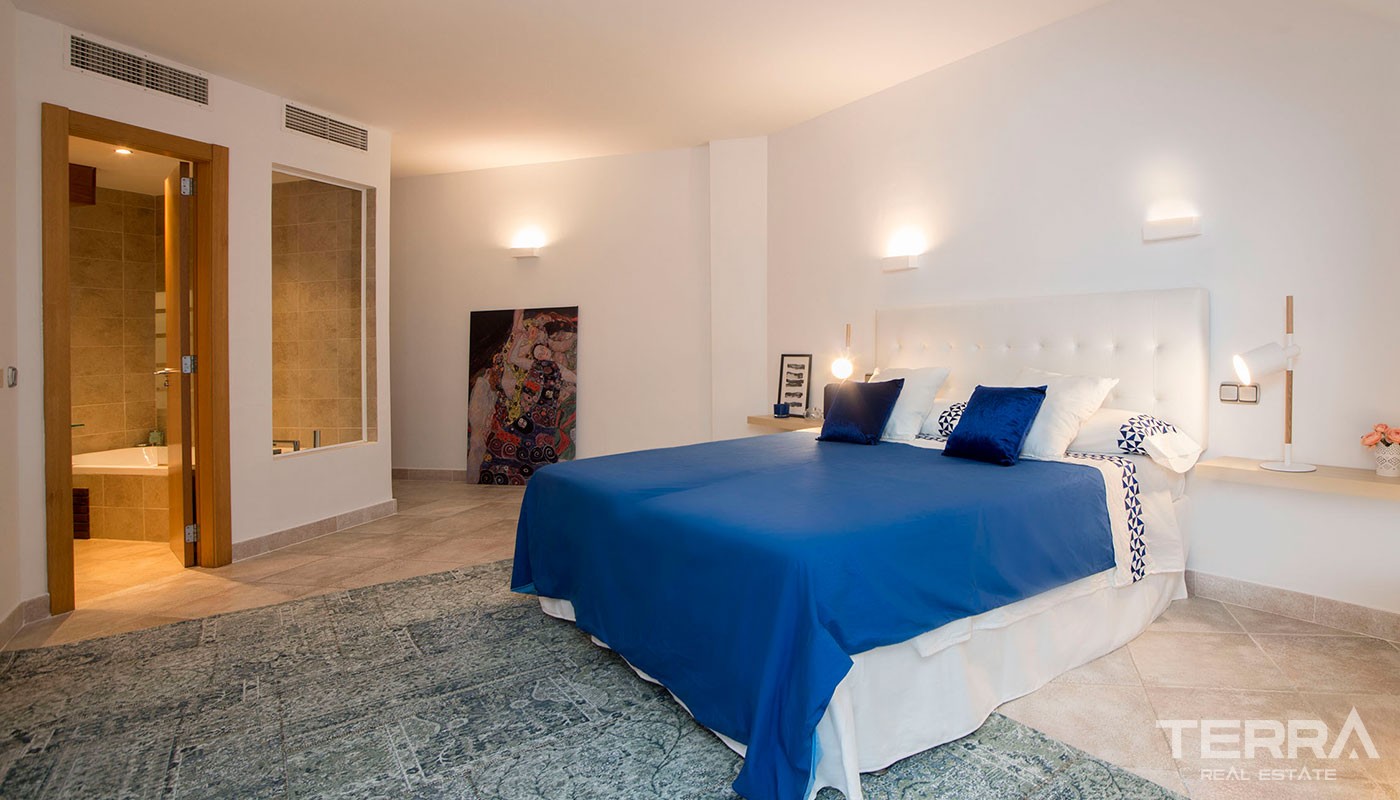 Ready to Move-In Sea View Penthouse Apartments in Malaga Fuengirola - 24725
