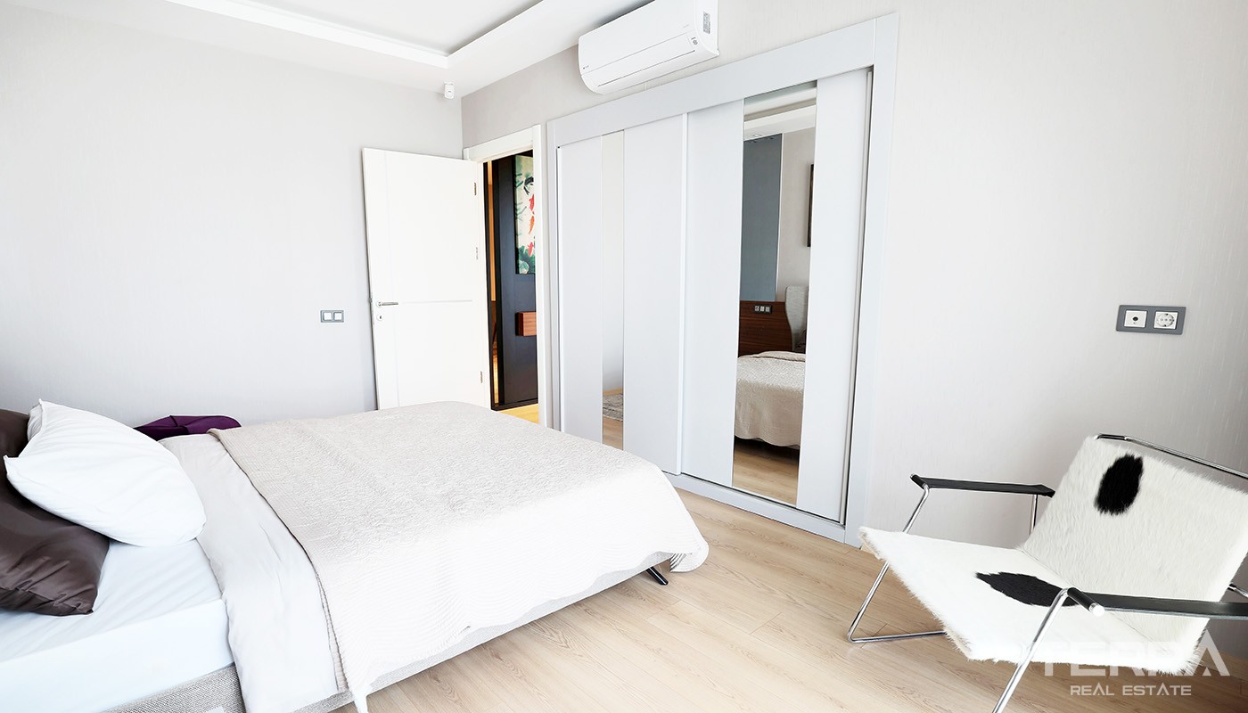 Affordably-Priced Investment Flats in Keleş Center in Küçükçekmece - 24269