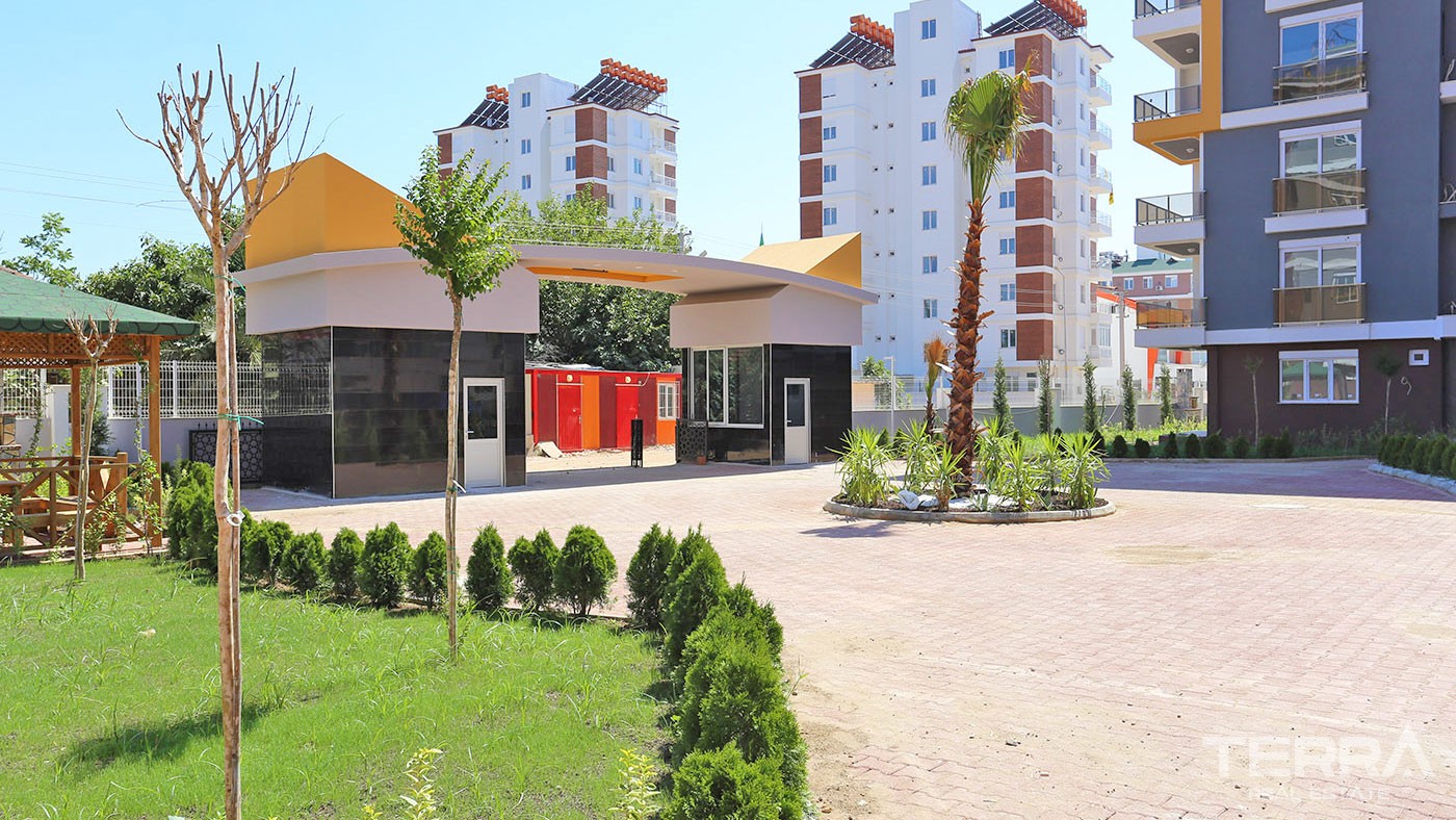 Budget Apartments with Private Hobby Garden in Antalya Kepez - 29640