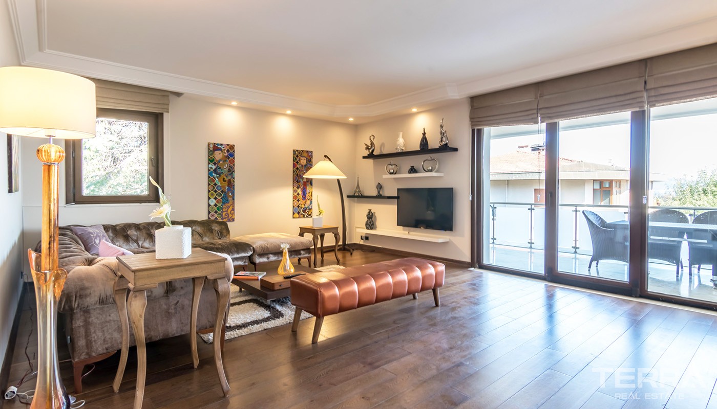 Elegant Villas for Sale in Istanbul with Astonishing Bosphorus View - 24298