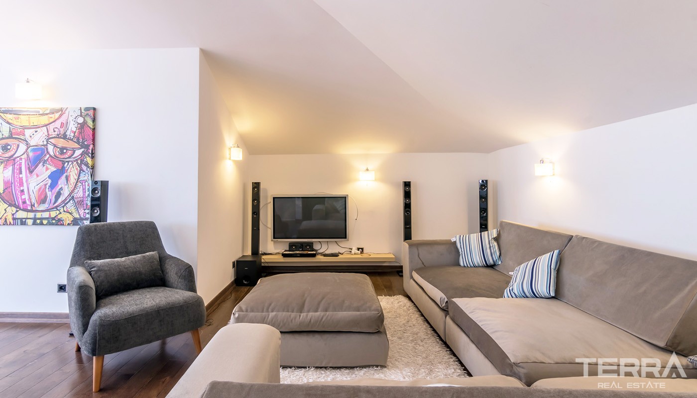 Elegant Villas for Sale in Istanbul with Astonishing Bosphorus View - 24301