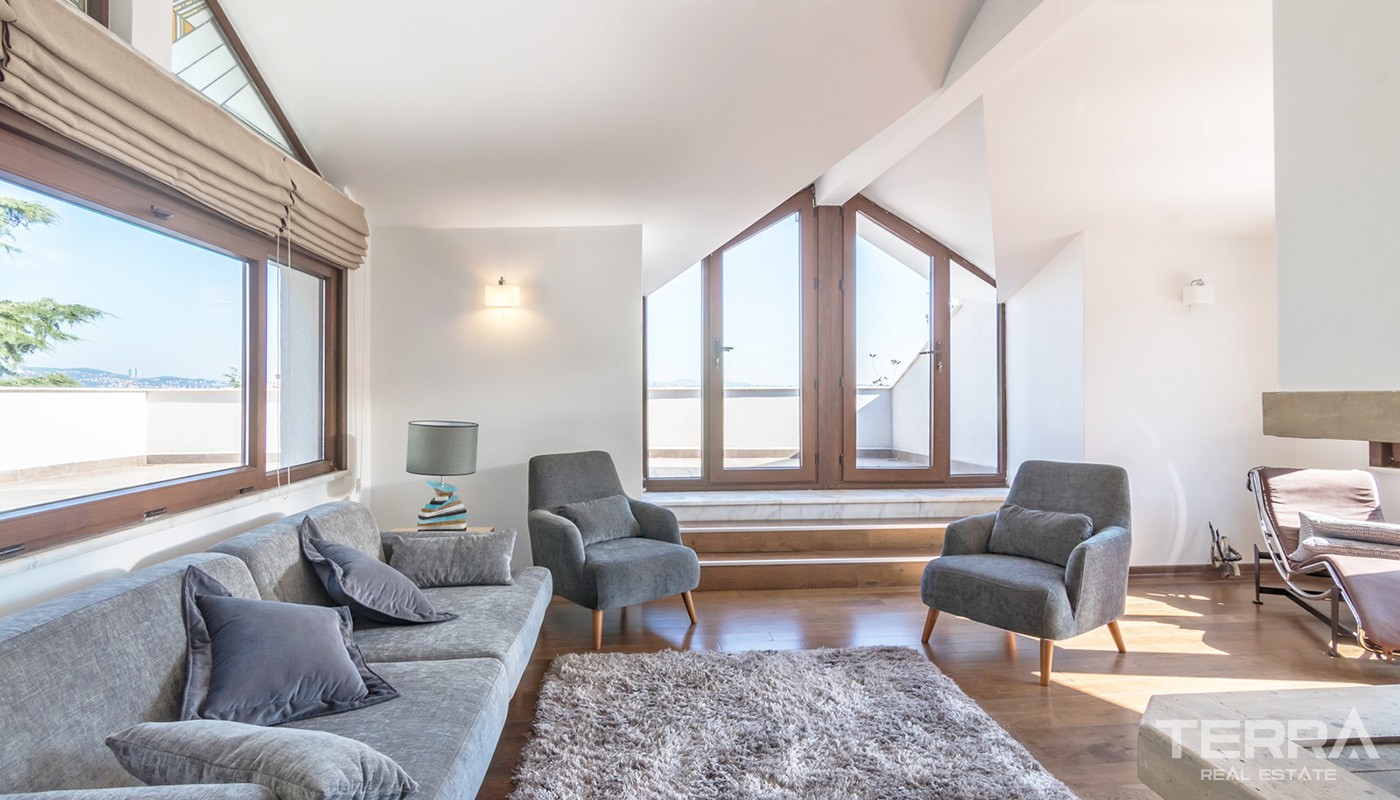 Elegant Villas for Sale in Istanbul with Astonishing Bosphorus View - 24303