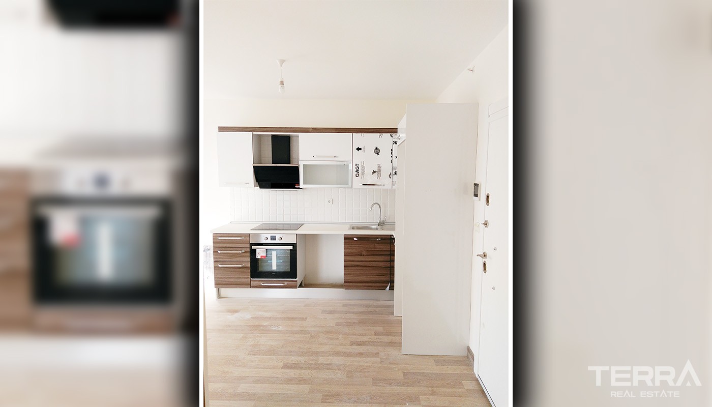 High-quality Apartments for Sale in European Istanbul Near E-5 Road - 24347