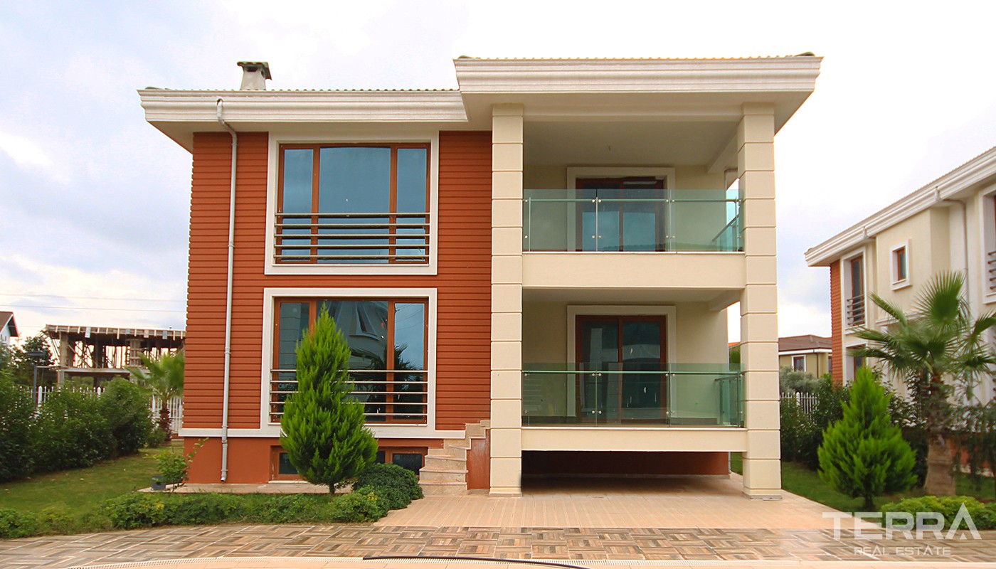 Key Ready Green Park Villas with Forest View in Döşemealtı - 24655