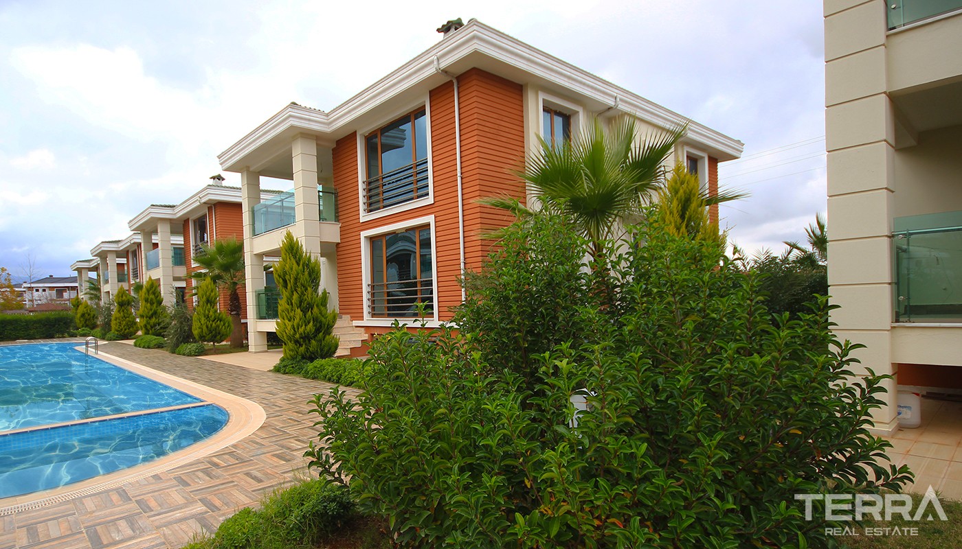 Key Ready Green Park Villas with Forest View in Döşemealtı - 24657