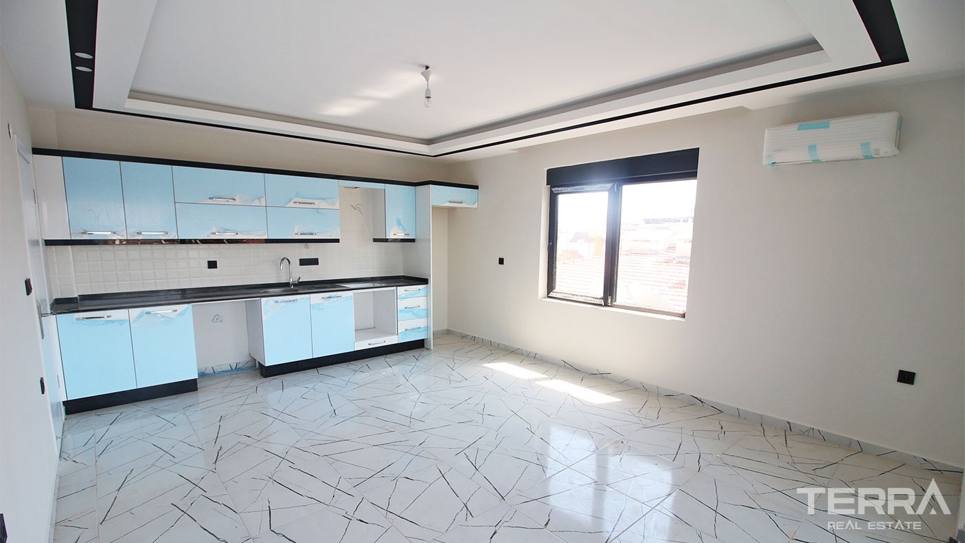 Apartments for Sale in Alanya City Center 50 m to the Beach - 28716
