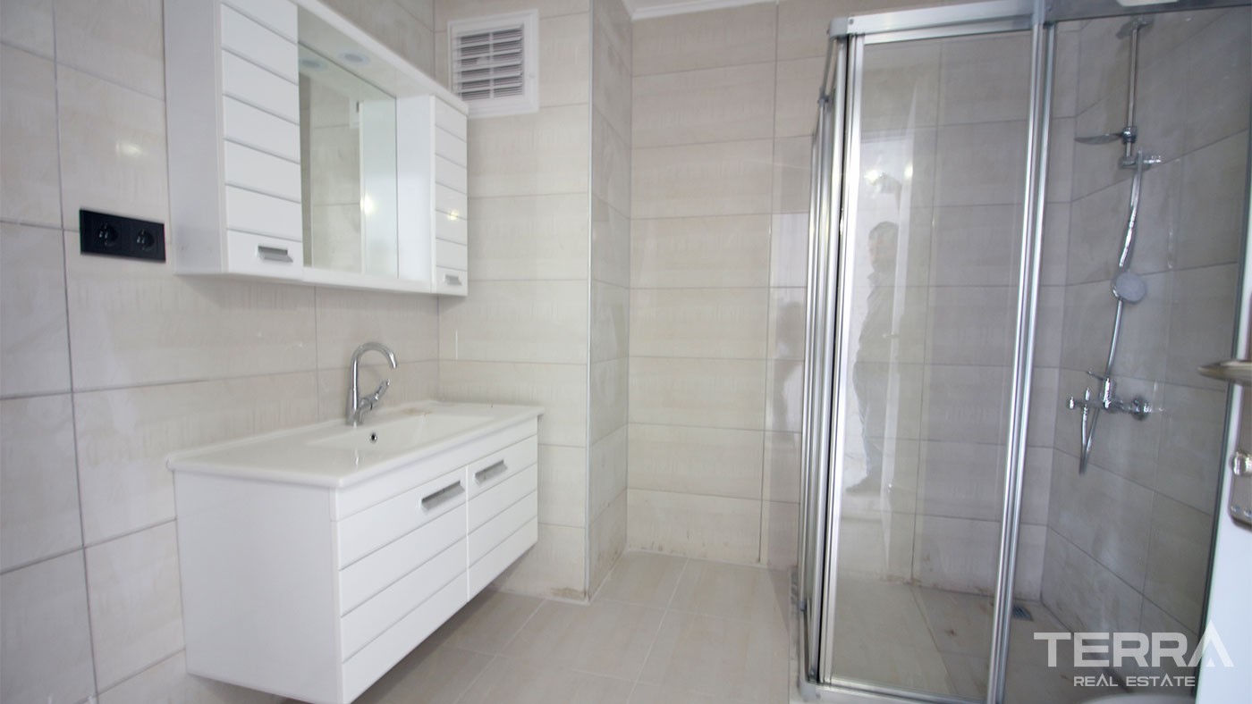 Apartments for Sale in Alanya City Center 50 m to the Beach - 28721