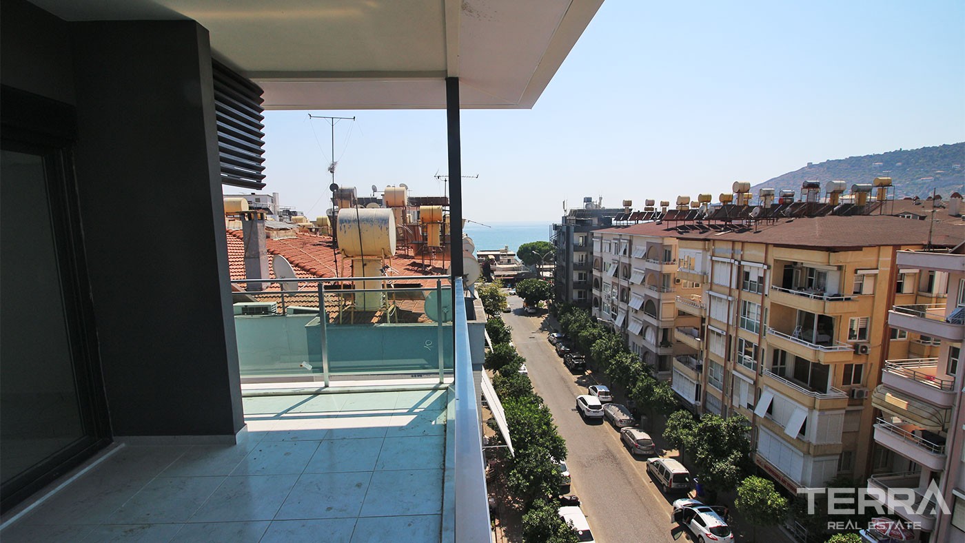 Apartments for Sale in Alanya City Center 50 m to the Beach - 28723