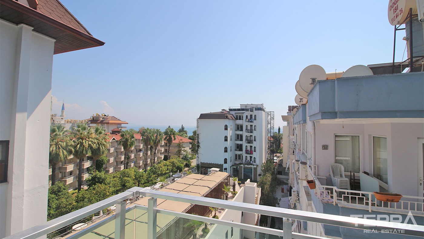 Apartments for Sale in Alanya City Center 50 m to the Beach - 28726