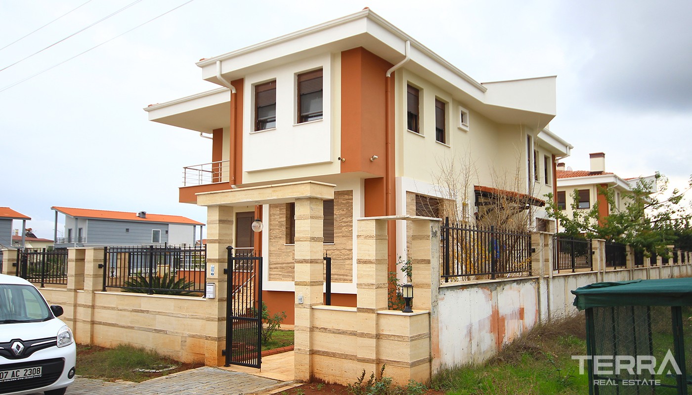 Ready to Move-in Villas With Private Pool in Antalya Döşemealtı - 24824