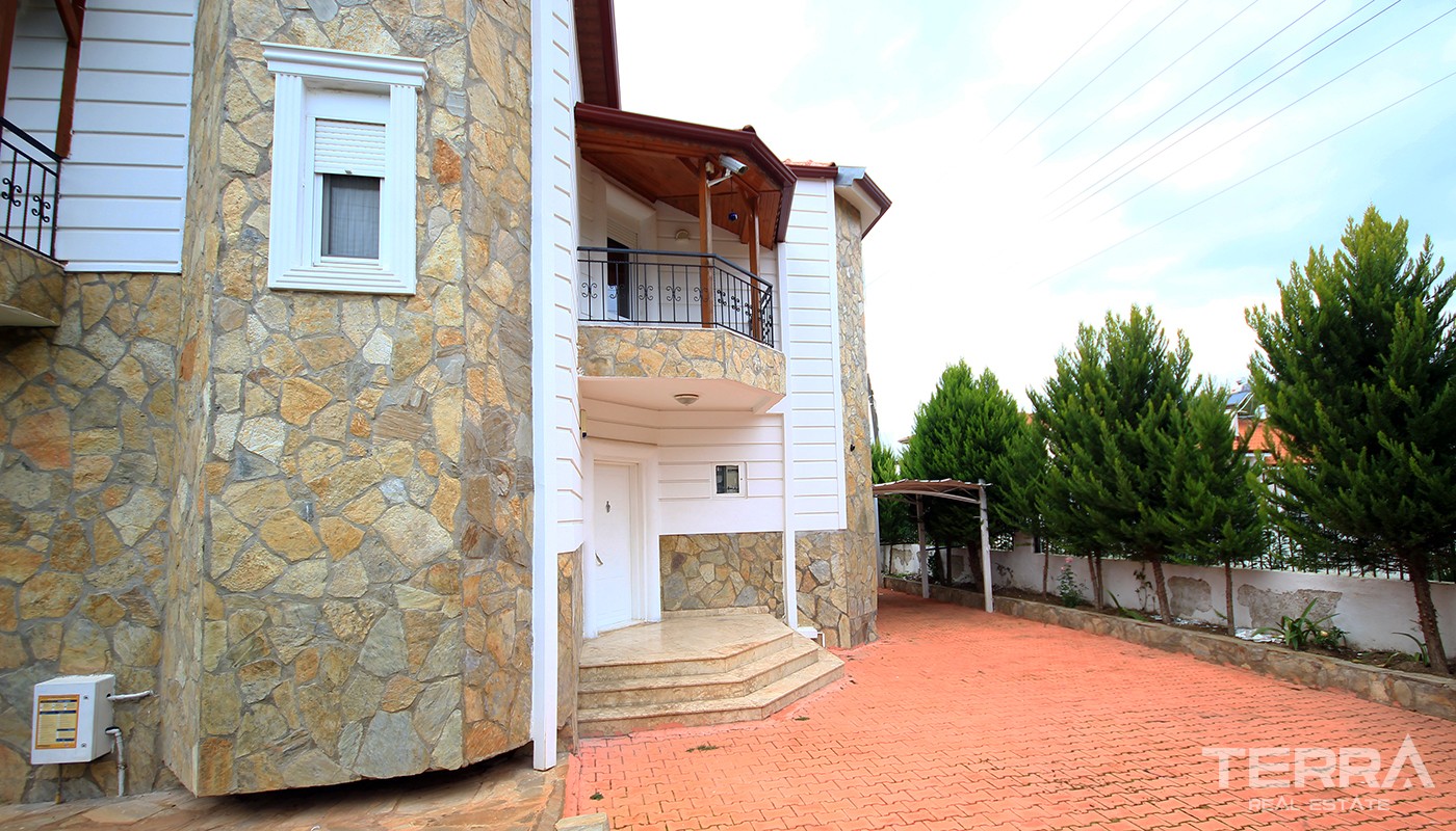 Fully Equipped Villa With Fruit Garden in Antalya Döşemealtı - 24854