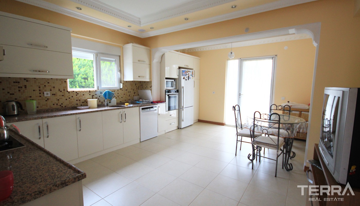 Fully Equipped Villa With Fruit Garden in Antalya Döşemealtı - 24860