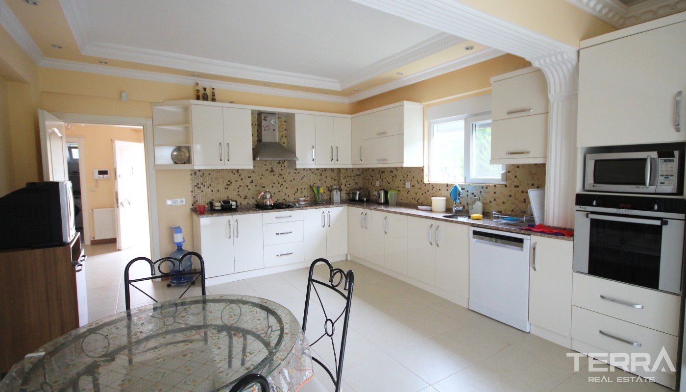 Fully Equipped Villa With Fruit Garden in Antalya Döşemealtı - 24862