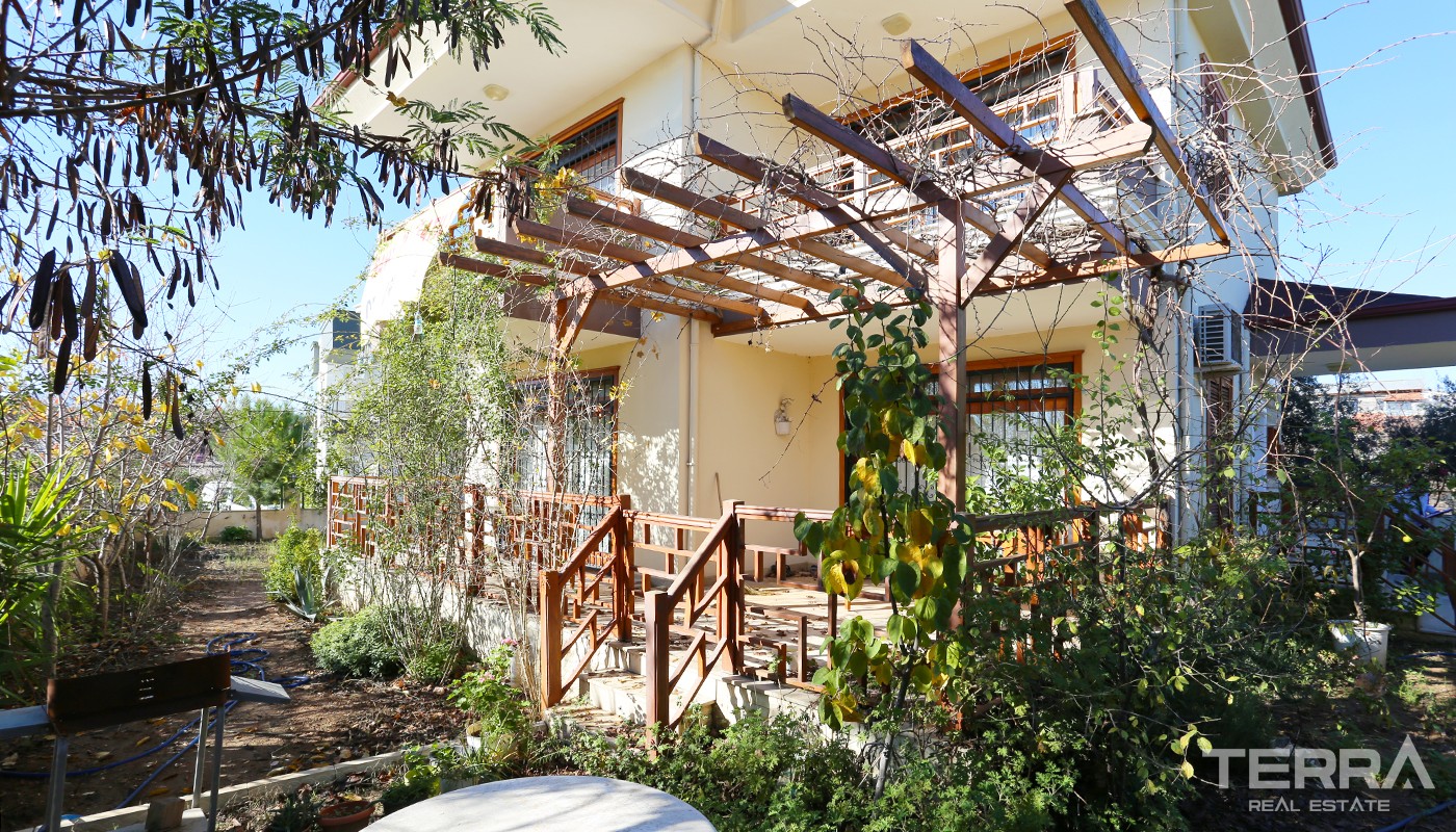 Authentic Turkish Villa for Sale in Antalya Kepez with Great Location - 24983