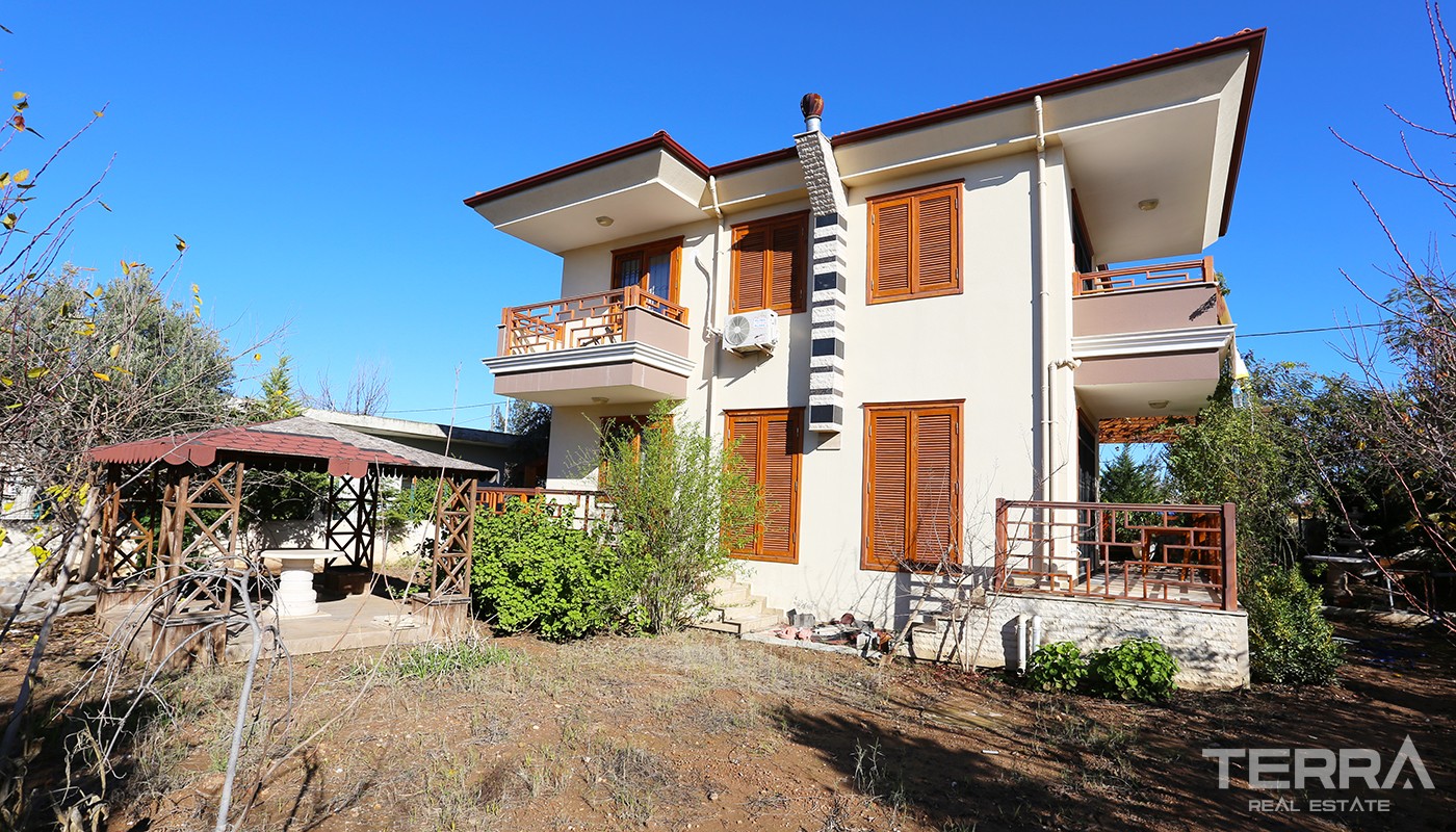 Authentic Turkish Villa for Sale in Antalya Kepez with Great Location - 24984