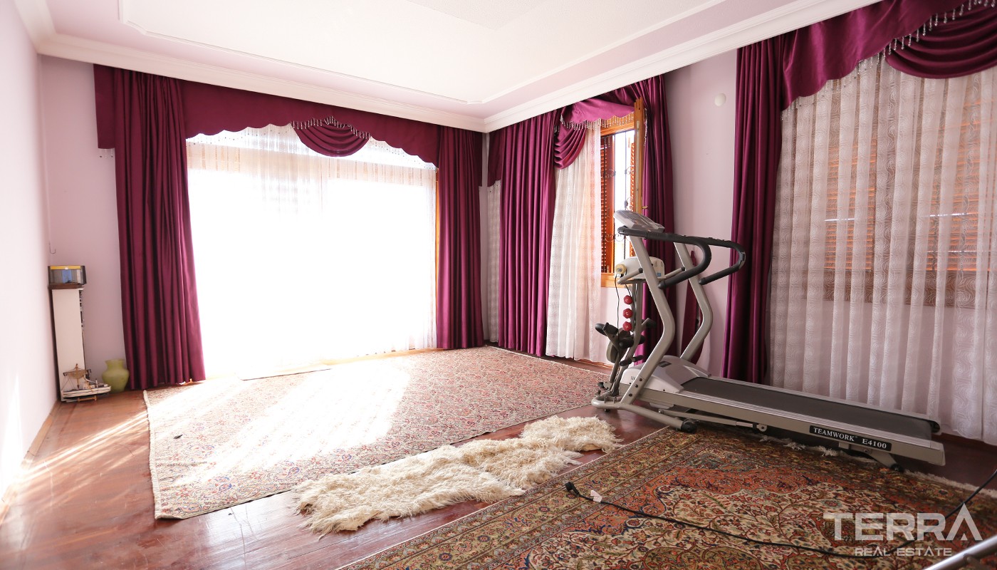 Authentic Turkish Villa for Sale in Antalya Kepez with Great Location - 24996