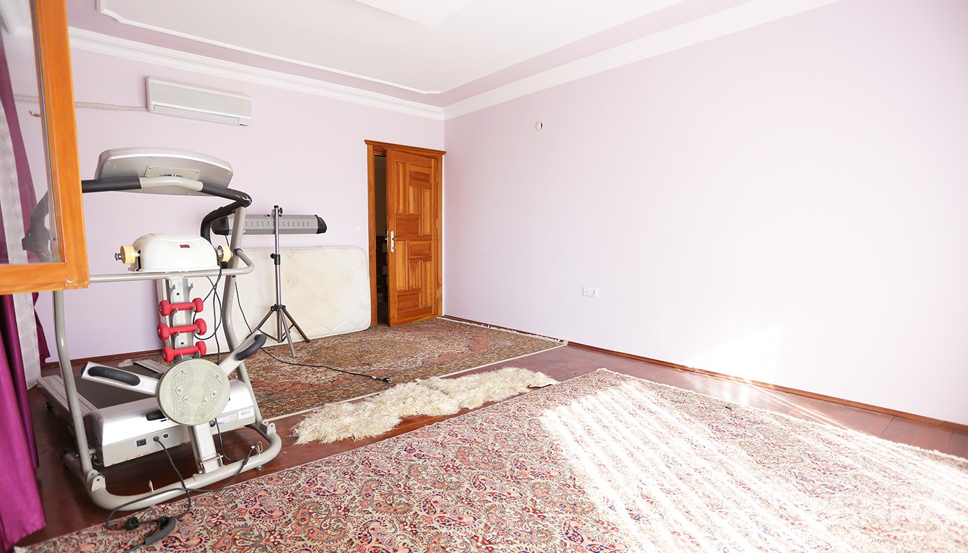 Authentic Turkish Villa for Sale in Antalya Kepez with Great Location - 24998